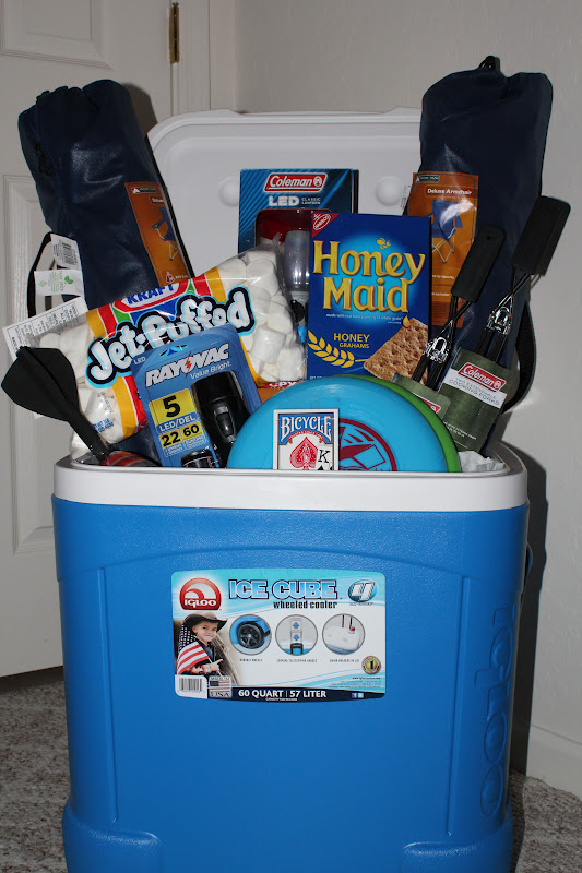 Camping Basket - BigDIYIdeas.com