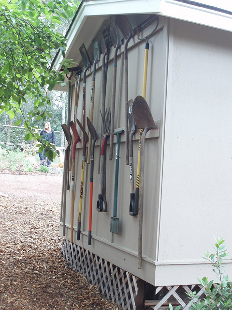 40 DIY Garden and Yard Tool Storage Ideas