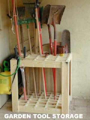 garden tool rack: steel rack for shovels, hoes+